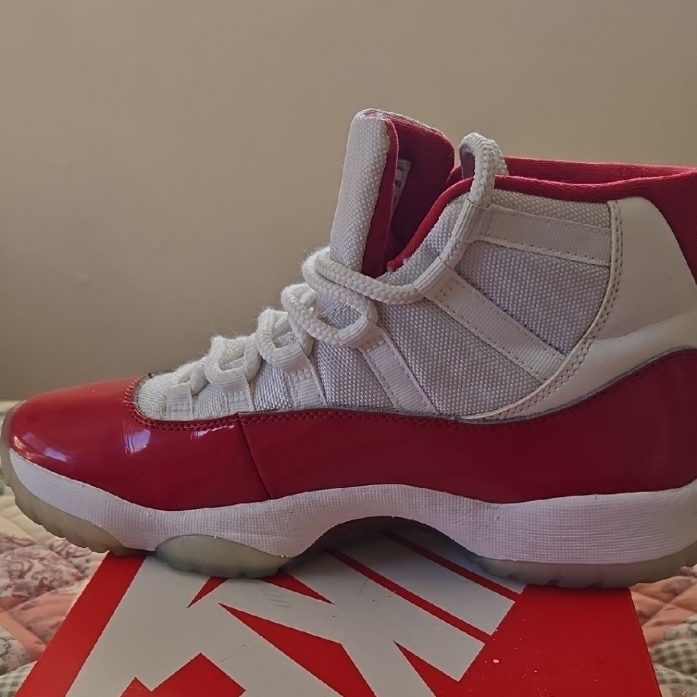 AUTHENTIC....Men's Jordan 11 Athletic Sneakers